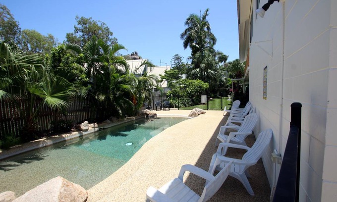 Picnic Bay Hostel | Hostel ∙ 8 guests