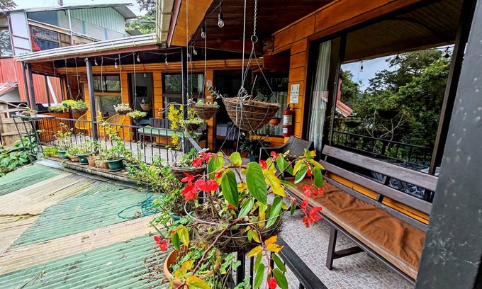 Santa Elena Hostel | Hostel ∙ 8 guests