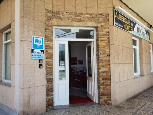 Figueras (Castropol) Hostel | Hostel Río Eo Albergue Ribadeo