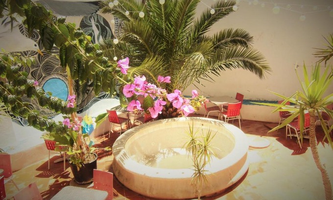 Lagos City Center Hostel | Hostel The White Butterfly
