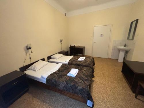 Centrs Hostel | Hostel Viktorija with Private Rooms