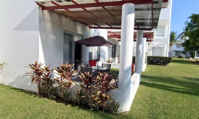 Granjas del Marques House | HostPal Residencial Vindeza Acapulco Diamante