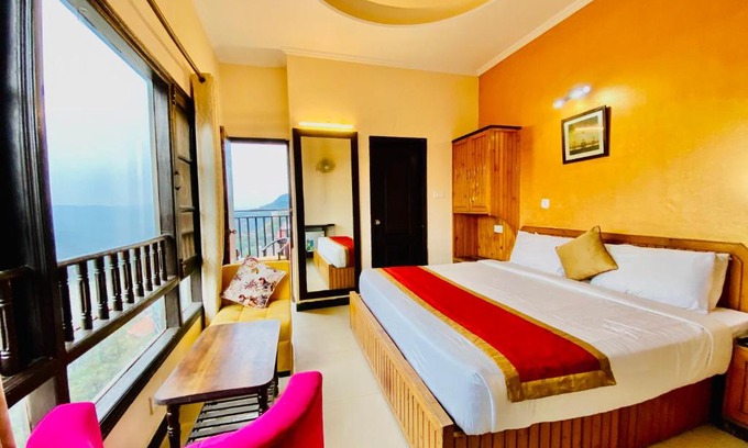 Shimla Hotel | Hotel Aachman Regency