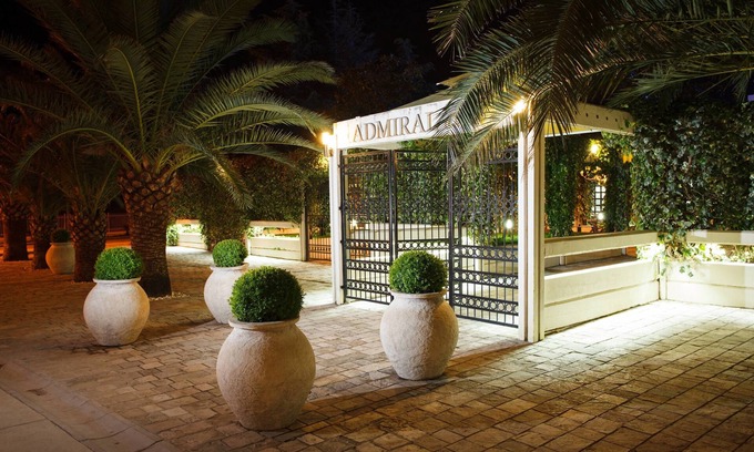 Velji Vinogradi Hotel | Hotel Admiral
