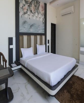 Dehradun House | Hotel Atyant Shubh