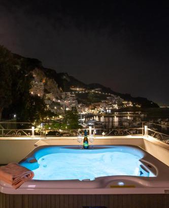 Amalfi Hotel | Hotel Aurora