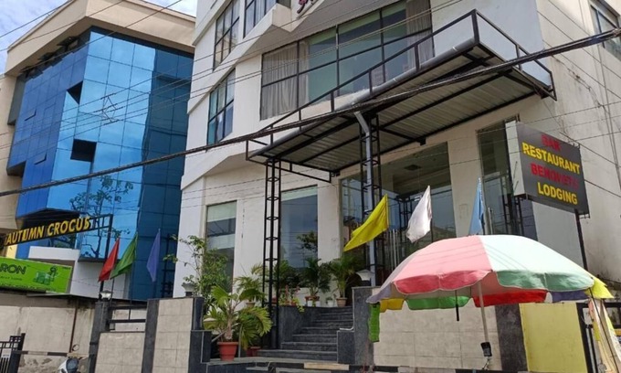 Sualkuchi Hotel | Hotel Autumn Crocus