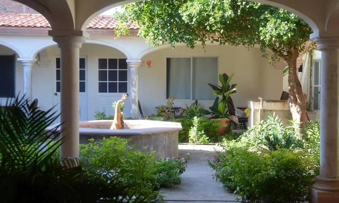 Los Mochis House | Hotel Boutique Los Arcos