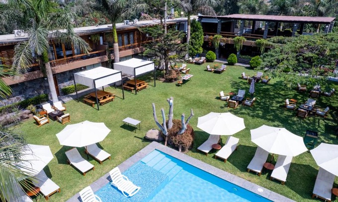 Cieneguilla Hotel | Hotel Campo & Leña