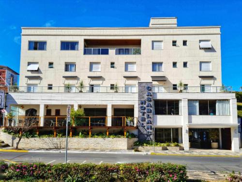 Aguas de Lindoia Hotel | Hotel CasaBlanca