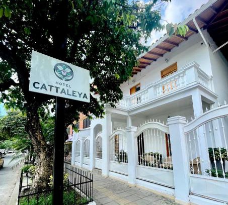 Granada House | Hotel Cattaleya City