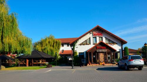 Kosuv Stary Hotel | Hotel Complex Legenda