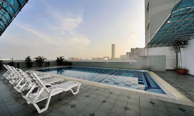 Downtown George Town Hotel | Hotel Continental
