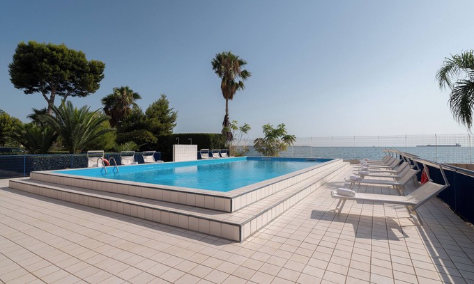 Taranto Hotel | HOTEL DELFINO TARANTO