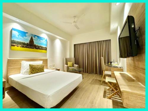 Varanasi Hotel | HOTEL - ELEGANCE - Luxuary And Spacious Room - Fully Air Conditioned Hotel - Restaurant - Lift & Free Wi-Fi Facilities - A Top Rated Hotel in Varanasi
