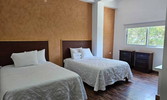 Brisas de Zicatela Hotel | Hotel Familiar Abejac