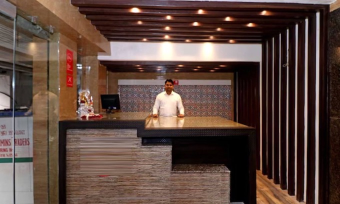 Kanpur Hotel | Hotel Gagan