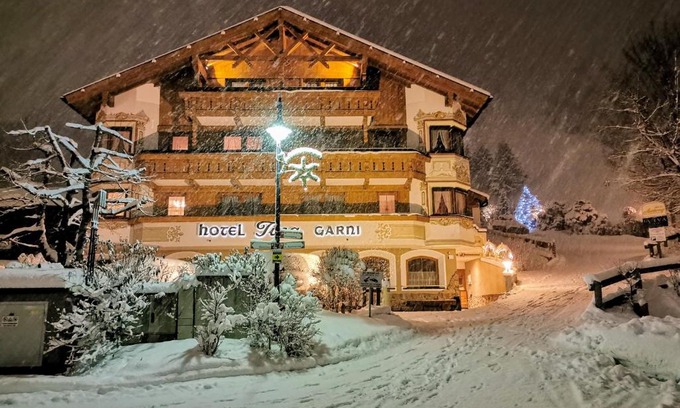 Ischgl Apartment | Hotel Garni Apart TINA