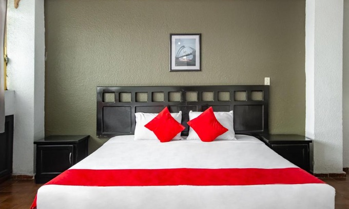 Leon Hotel | Hotel Halley