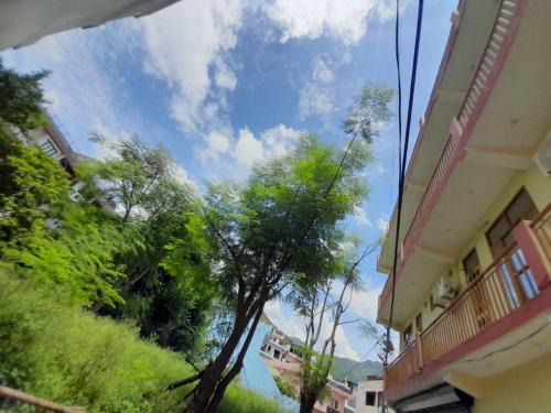 Tapovan Bed & Breakfast | Hotel Krishna Rishikesh