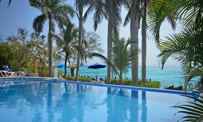 Isla Mujeres Hotel | Hotel La Joya