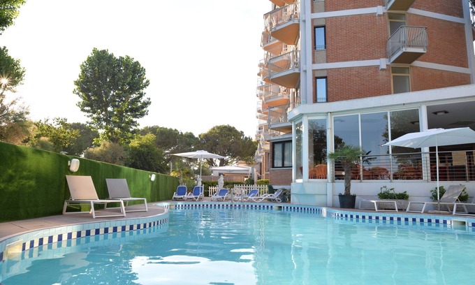 Faro Hotel | Hotel La Siesta