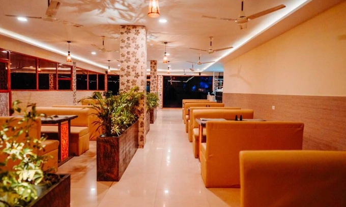 Alappuzha Hotel | Hotel Lumiere