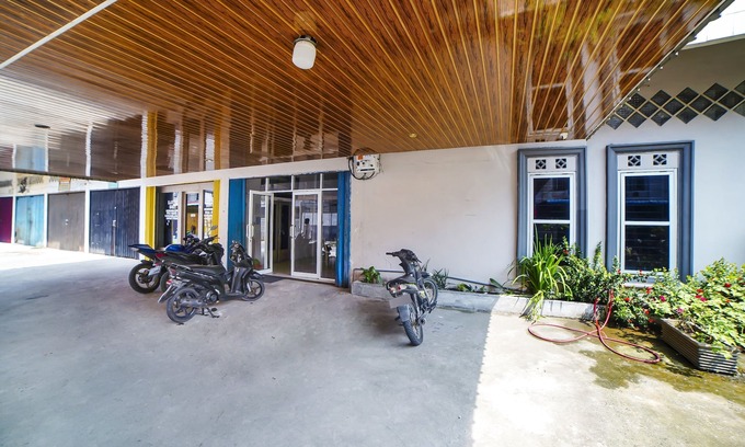 North Labuhanbatu Hotel | Hotel O Brayan Guest House