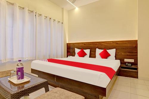 Indore Hotel | Hotel O Desire