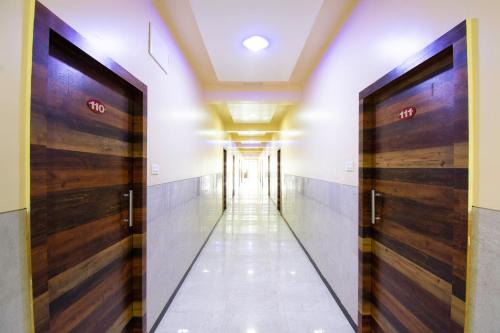 Shani Shingnapur Hotel | Hotel O Hari Vitthala Palace