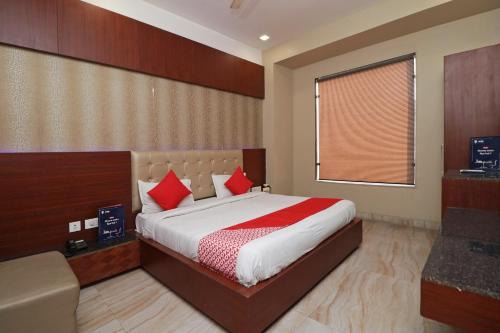 Mathura Hotel | Hotel O Kanchan Residency