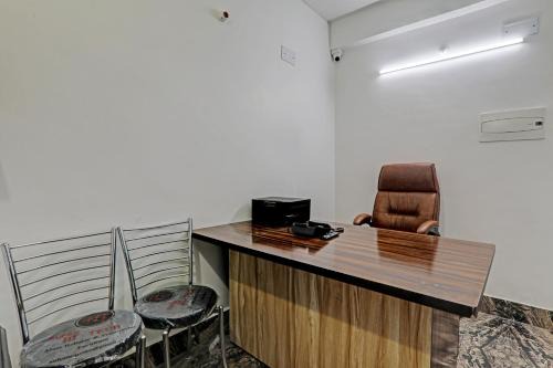 Danapur Hotel | Hotel O R Glory
