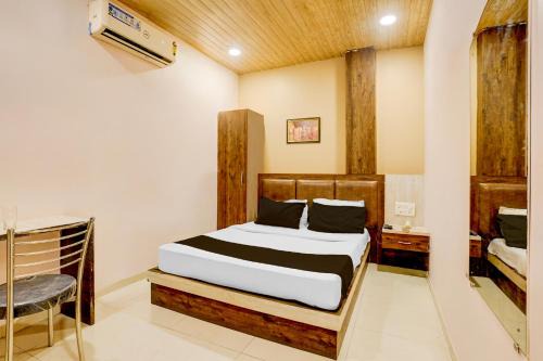 Kurla West Hotel | Hotel O Tawakkal Guest house