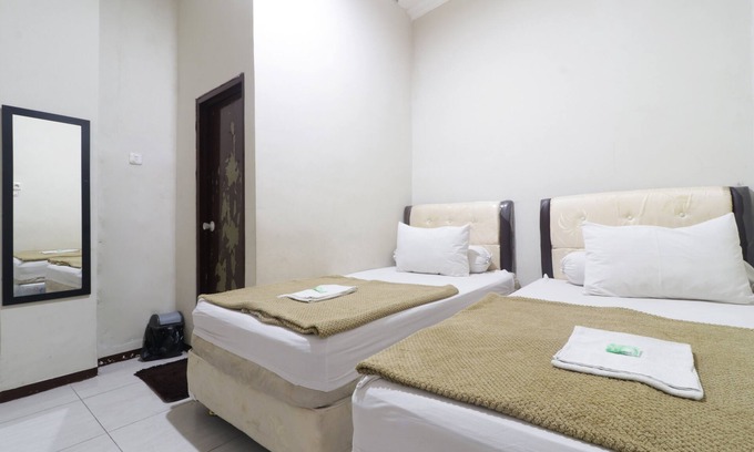 Ampel Hotel | Hotel Omah Ampel Syariah