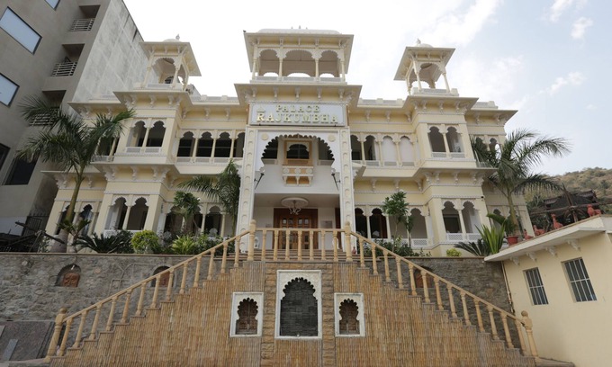 Kumbhalgarh Hotel | Hotel Palace Raj Kumbha By Howard