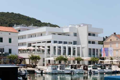 Preko Hotel | Hotel Preko Ugljan Island, Curio Collection By Hilton