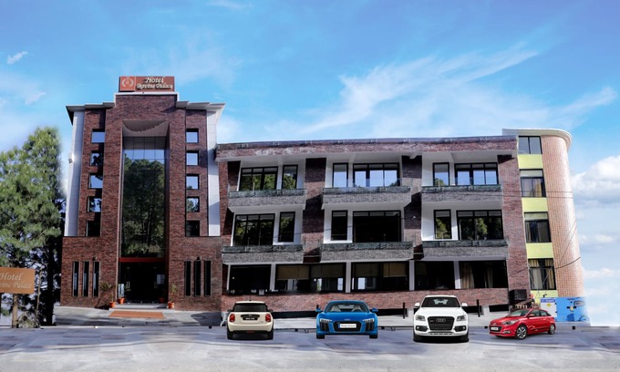 Lansdowne Hotel | Hotel Ravine Palace