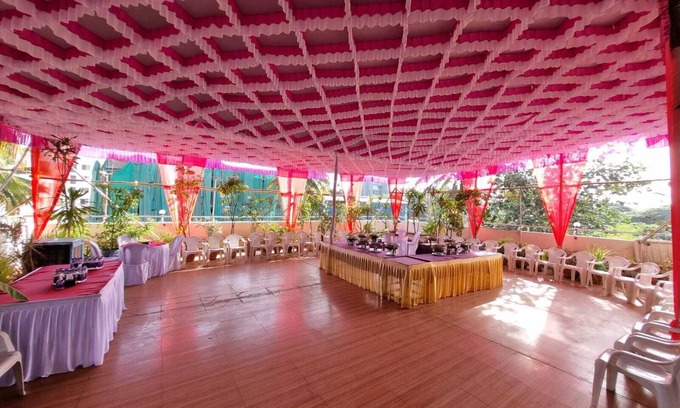 Deccan Gymkhana Hotel | Hotel Raviraj