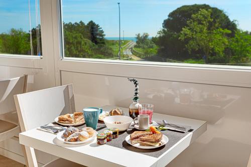 Lido Adriano Hotel | Hotel-Residence-b&b Le Dune beach service included