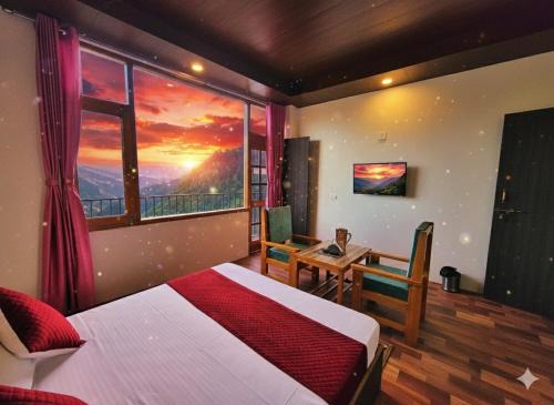 Shimla House | Hotel Royal Cedar Simla