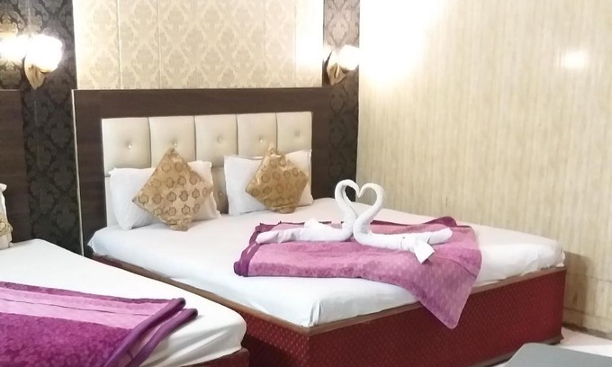 Amritsar Hotel | Hotel Shehnaz Inn - Walking Distance for Golden Temple