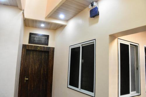 Ujjain Hotel | Hotel Shree Narayan Palace