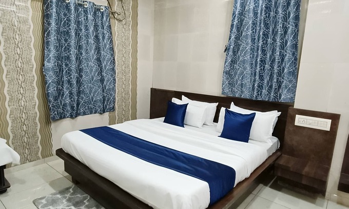 Dwarka Hotel | Hotel Shreenath - Dwarka