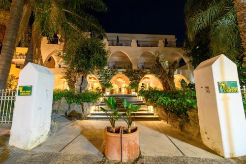 Ischia Porto Hotel | Hotel Terme Oriente - Beach & SPA