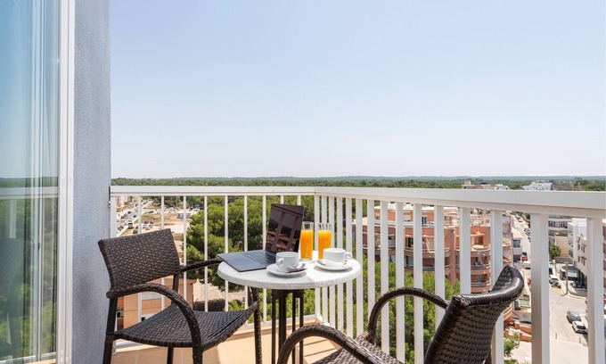 El Arenal Hotel | Hotel Torre Azul & Spa - Adults Only