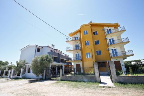 Golem Apartment | HotelGodini