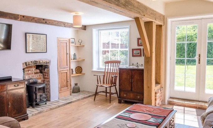 Bramfield House | House ∙ 3 bedrooms ∙ 5 guests