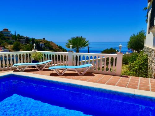 Almunecar Villa | House in a cove Almunecar
