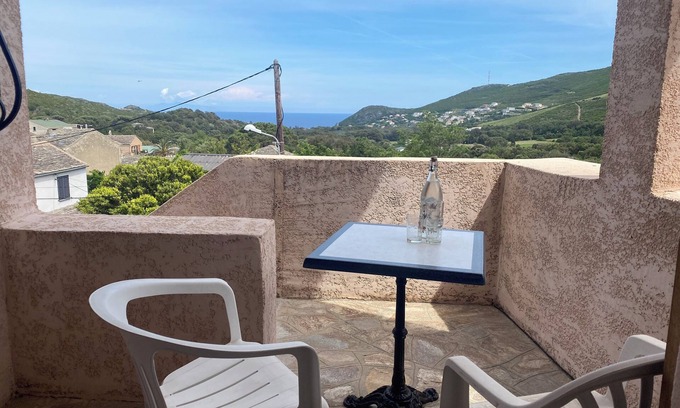 Sisco House | House in a picturesque village, sea and mountain view on GPS (sisco couture)
