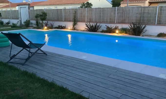 Les Sables d'Olonne House | House with land in the heart of the thatch and close to the sea